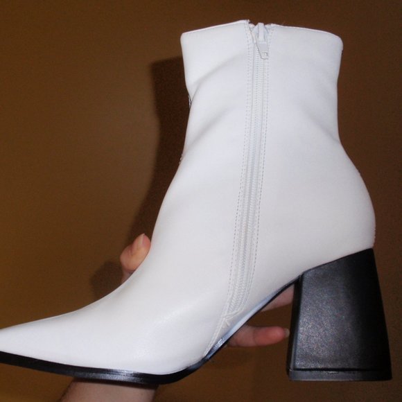 NWT Two Tone B&W Faux Leather Heeled Boots - Picture 7 of 15